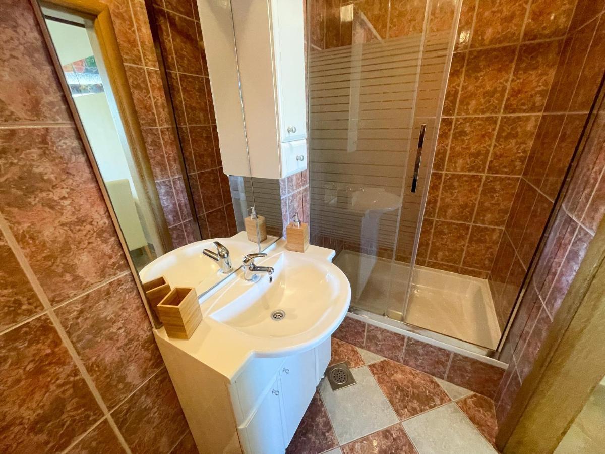Apartment Combaj