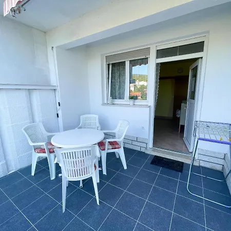 Apartmani Combaj Jadranovo Exterior photo