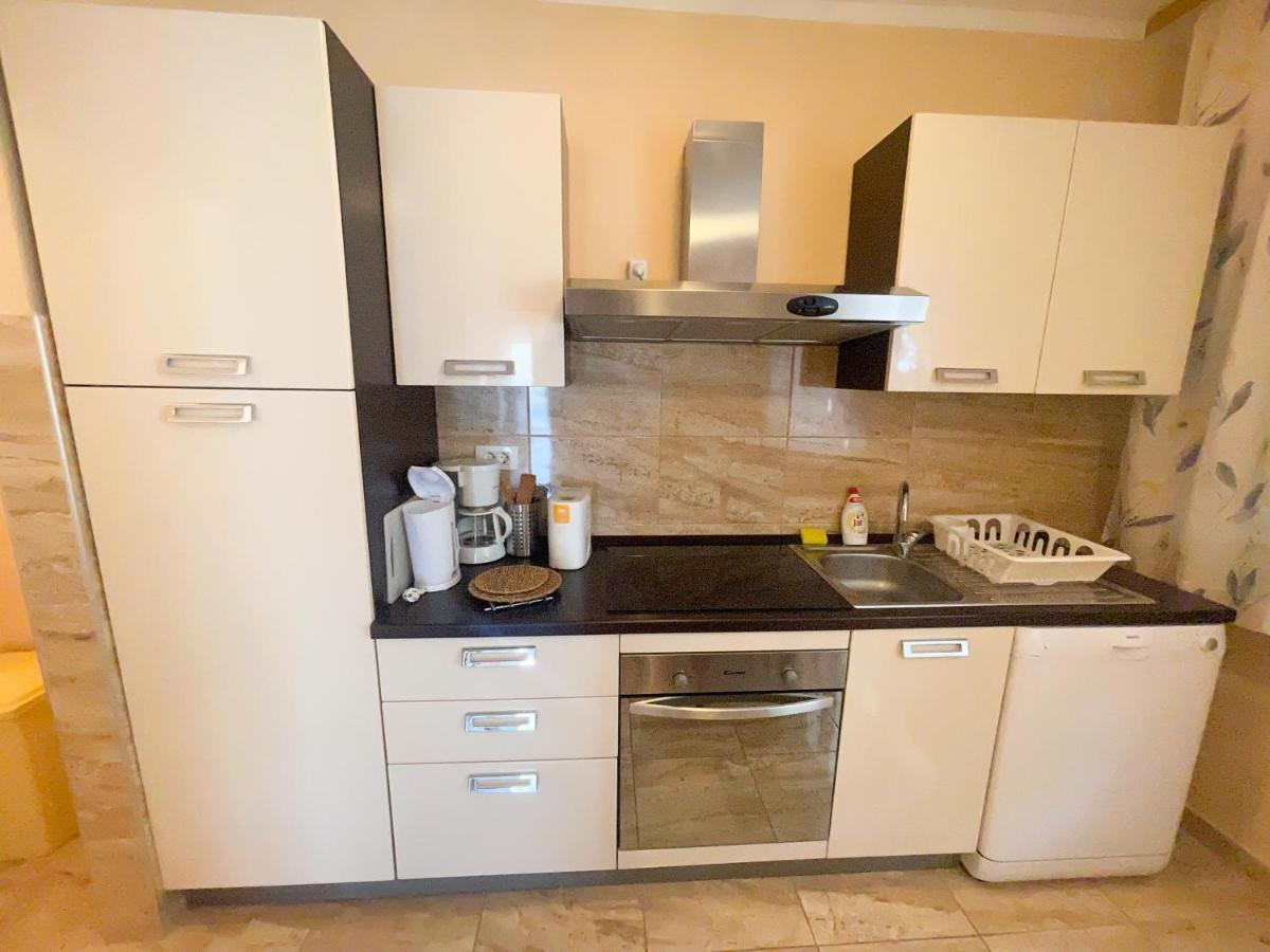 Combaj Apartman