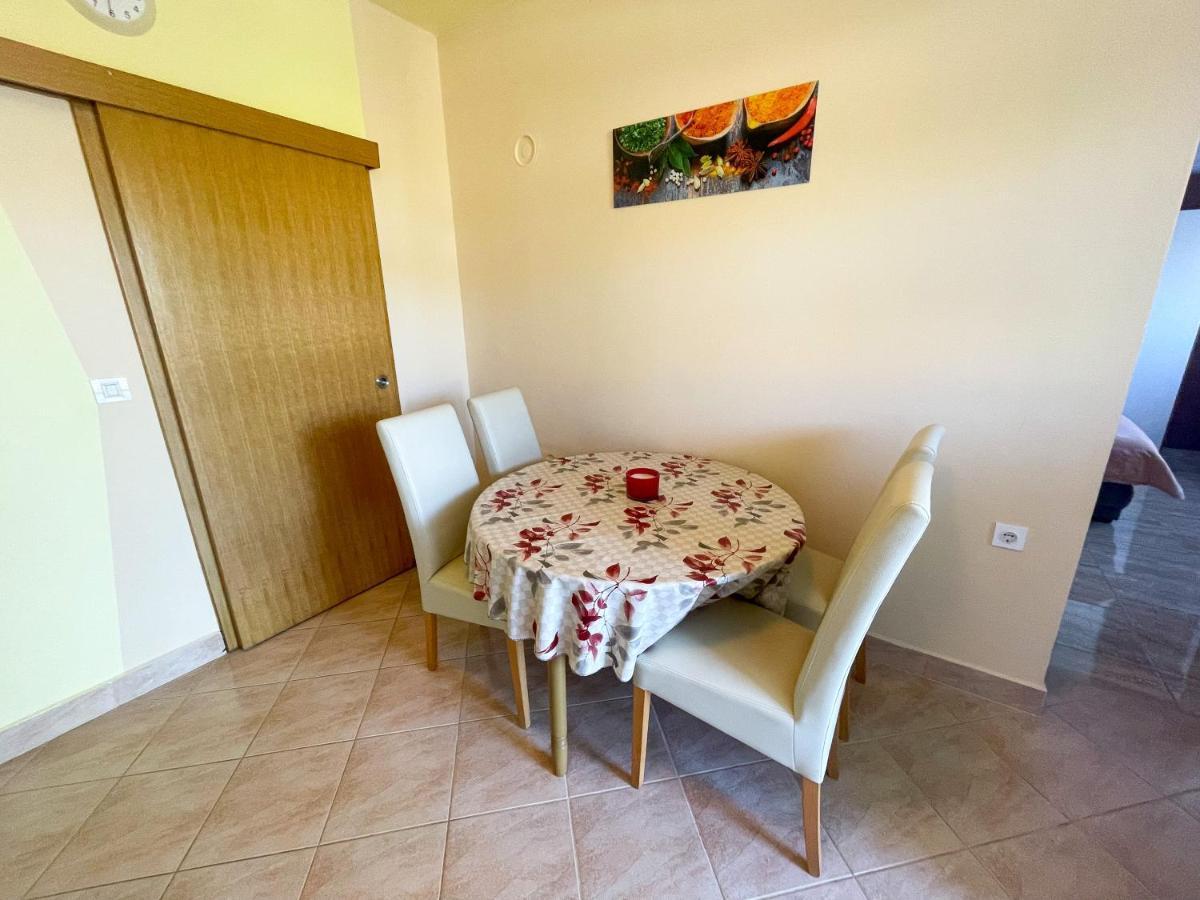 Apartment Combaj